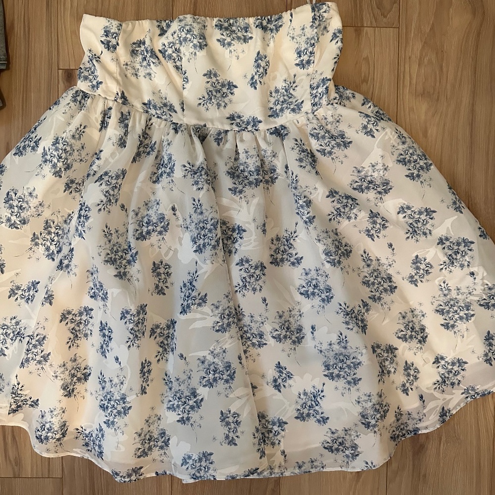BRIDAL shower dress